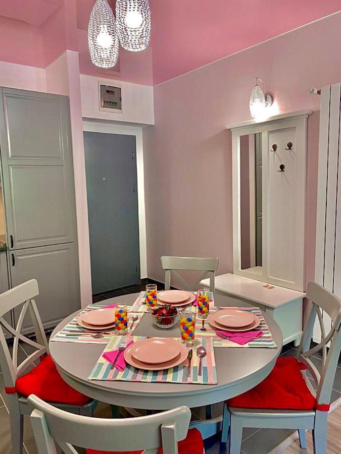 Sweet Pink By Miro Apartment Sinaia Bagian luar foto
