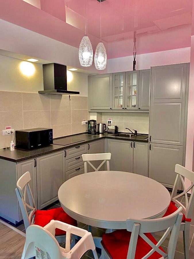 Sweet Pink By Miro Apartment Sinaia Bagian luar foto