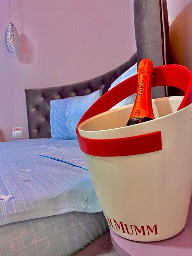 Sweet Pink By Miro Apartment Sinaia Bagian luar foto